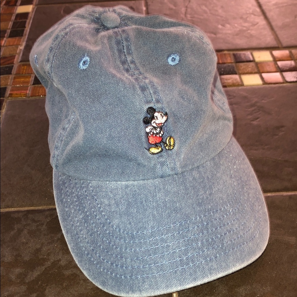 Disney Mickey denim baseball cap 🧢
